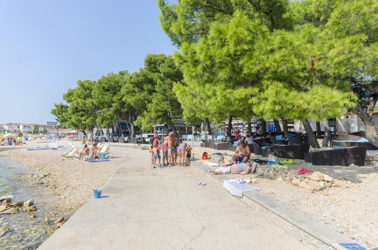 Apartment And Rooms Ema Vodice Exterior foto